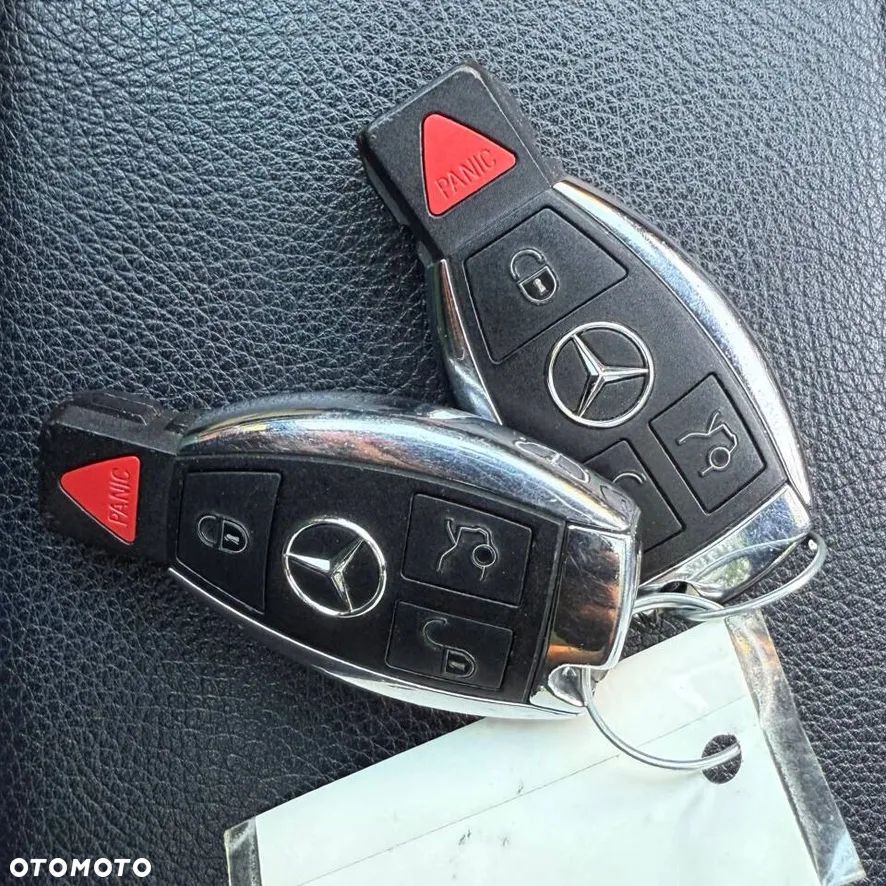 Mercedes-Benz CLA 250 4-Matic AMG Line - 29