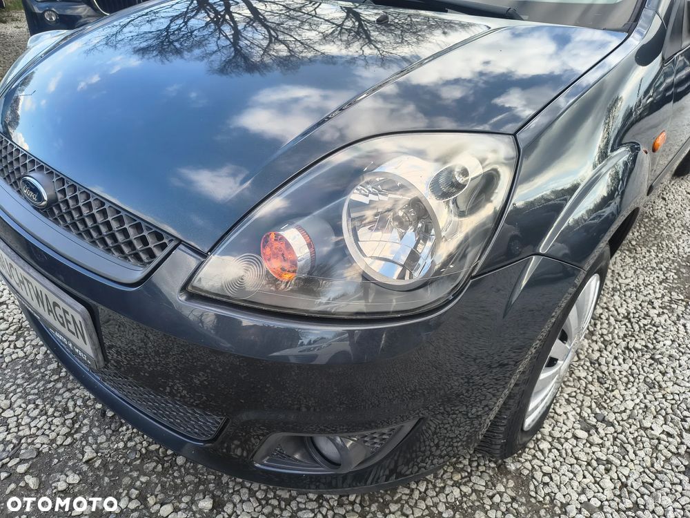 Ford Fiesta 1.4 Style - 11