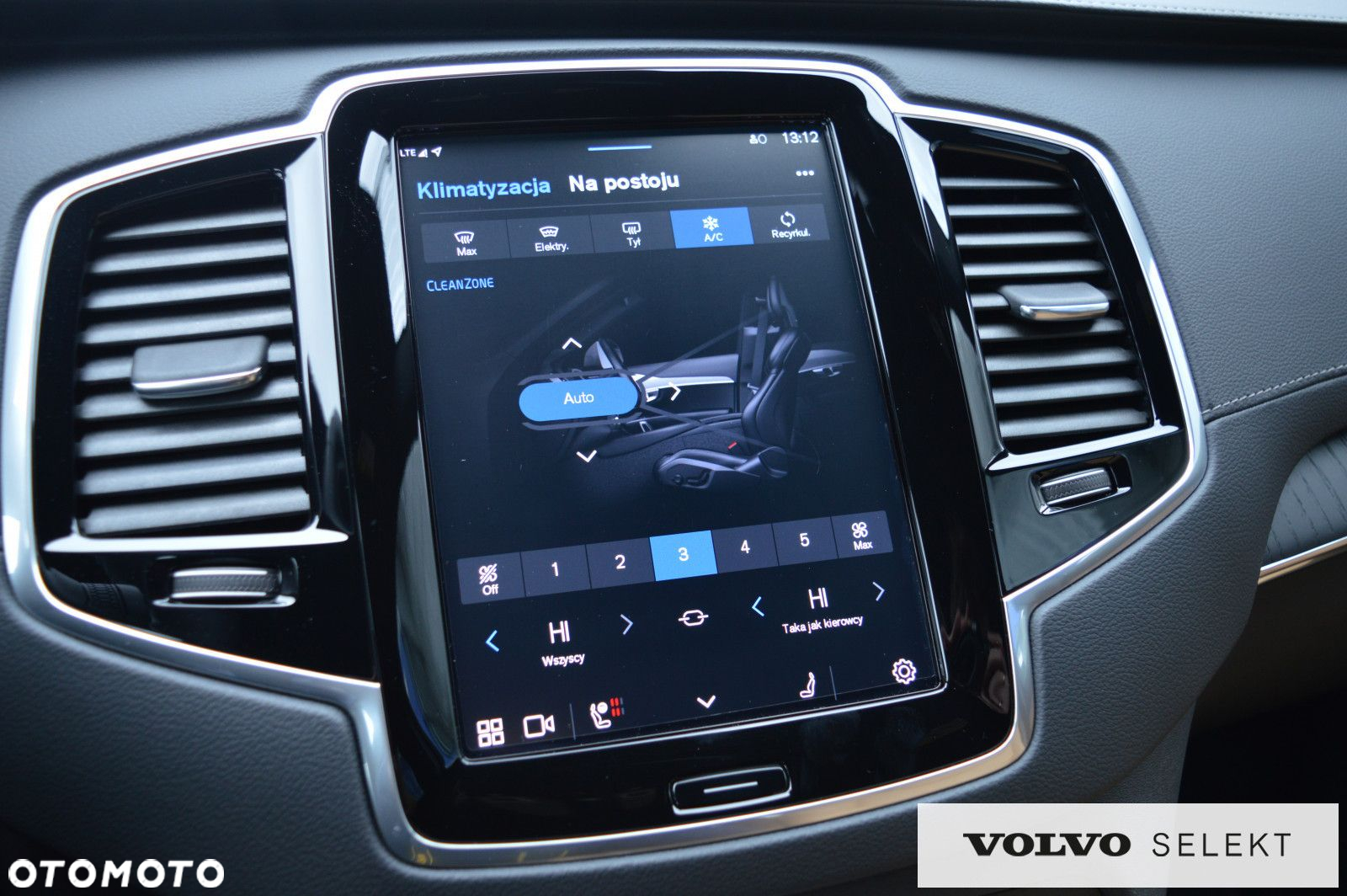 Volvo XC 90 - 18