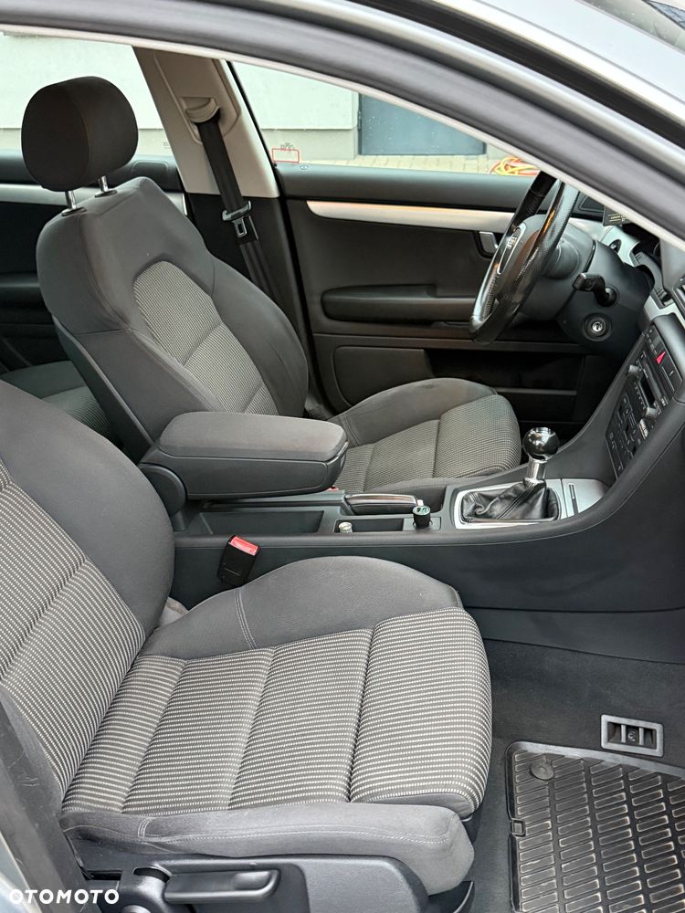 Audi A4 Limousine 1.8T Quattro - 17