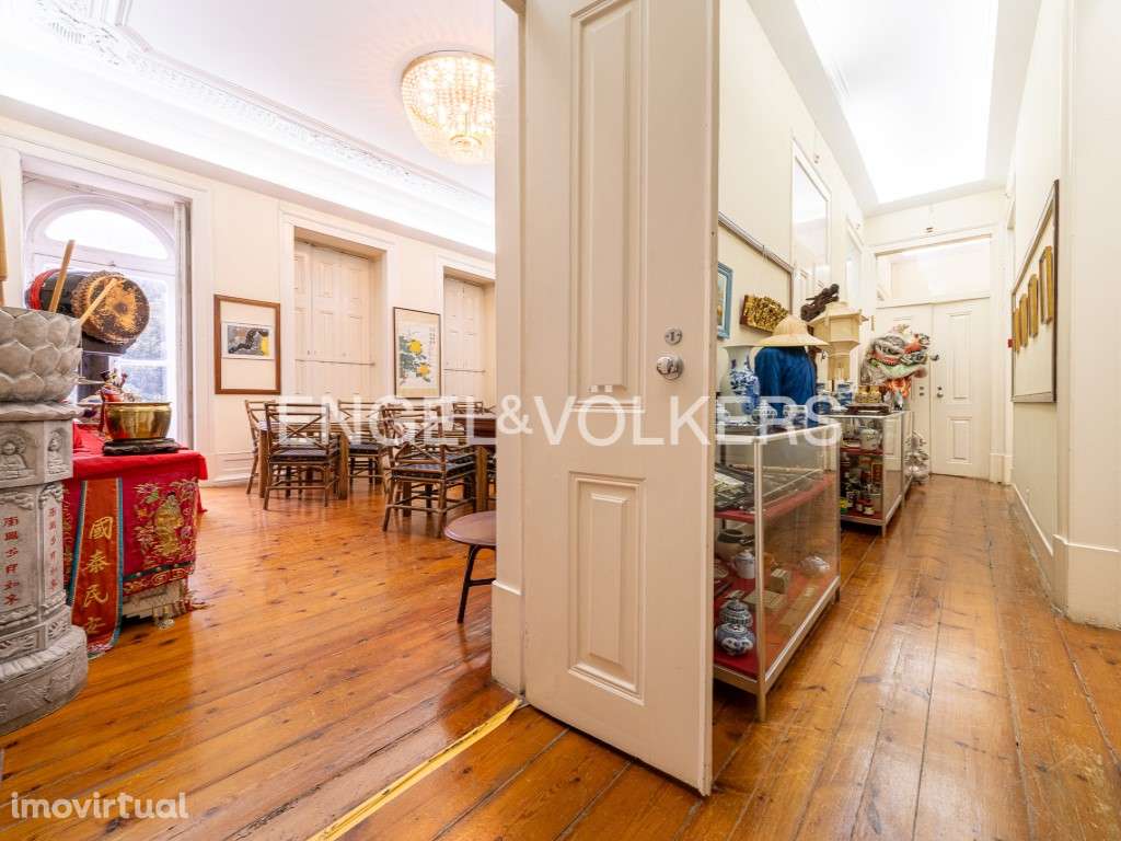 Amplo apartamento na Praça do Príncipe Real - Grande imagem: 5/36