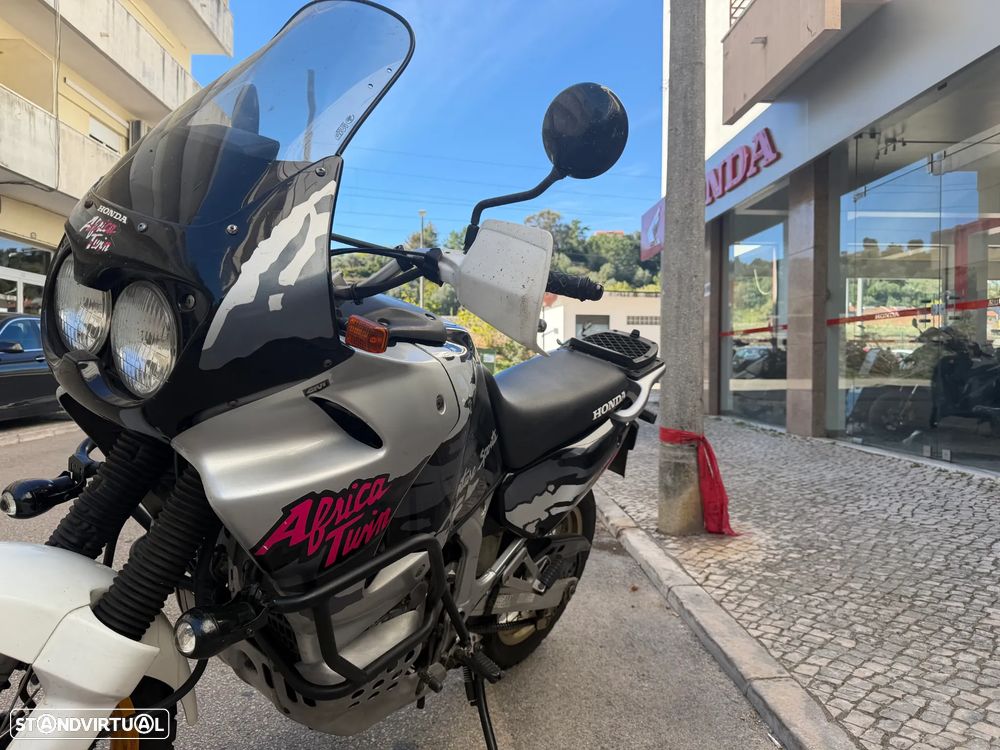 Honda Africa Twin XRV 750 - 7