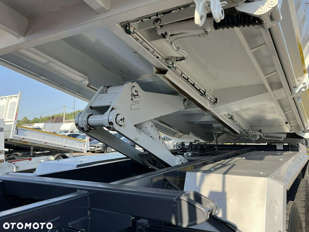 Renault Kerax 26.390 6x4 Mocny HDS FASSI F170 Sterowanie Radiowe - 17