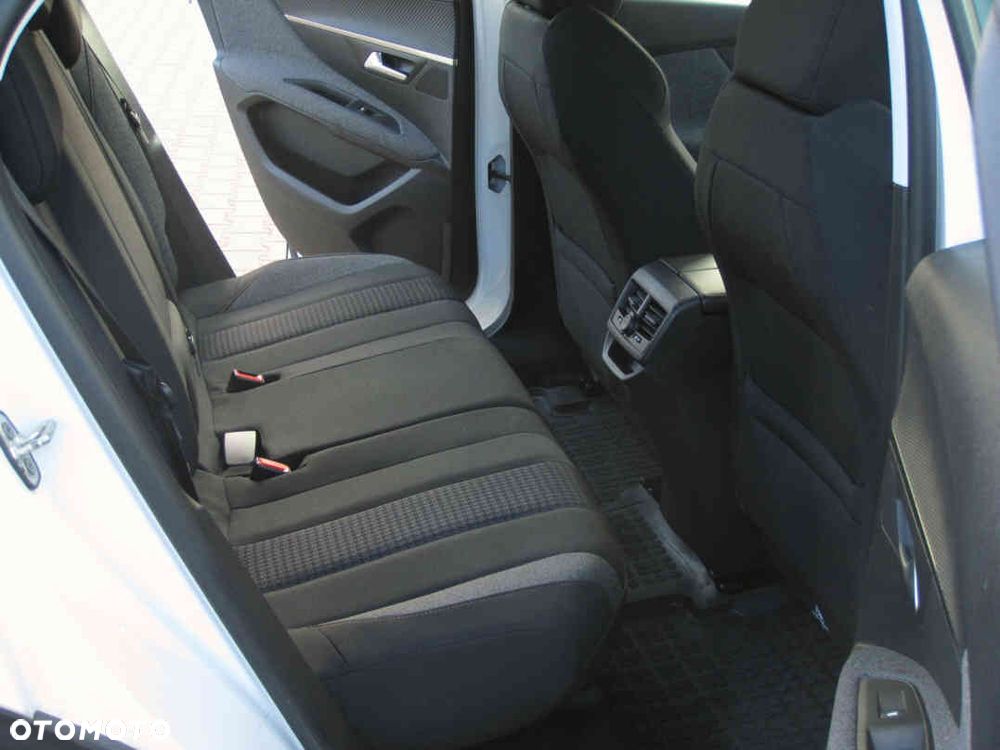 Peugeot 3008 1.5 BlueHDi Active S&S - 8