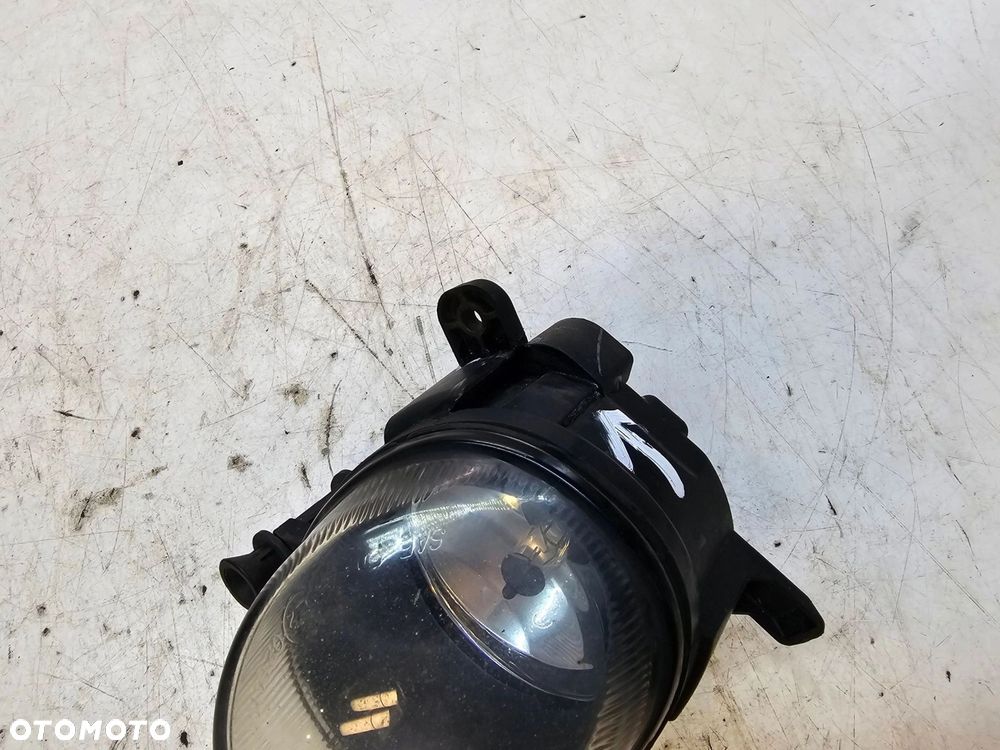 HALOGEN PRAWY PRZÓD AUDI A4 B8 A5 8T 8T0941700 1/26 - 6