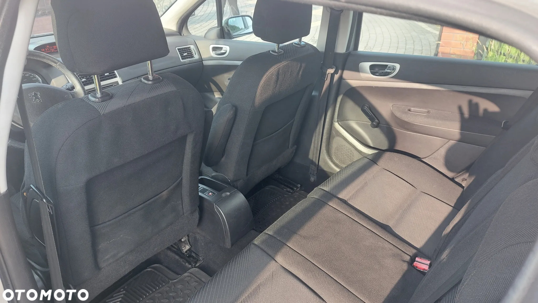 Peugeot 307 1.6 HDI Trendy - 15