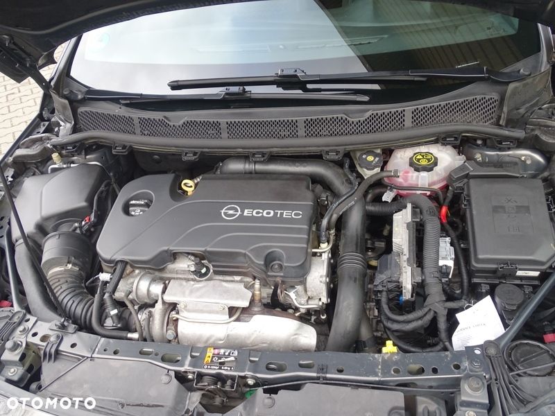 Opel Astra 1.4 Turbo Innovation - 20