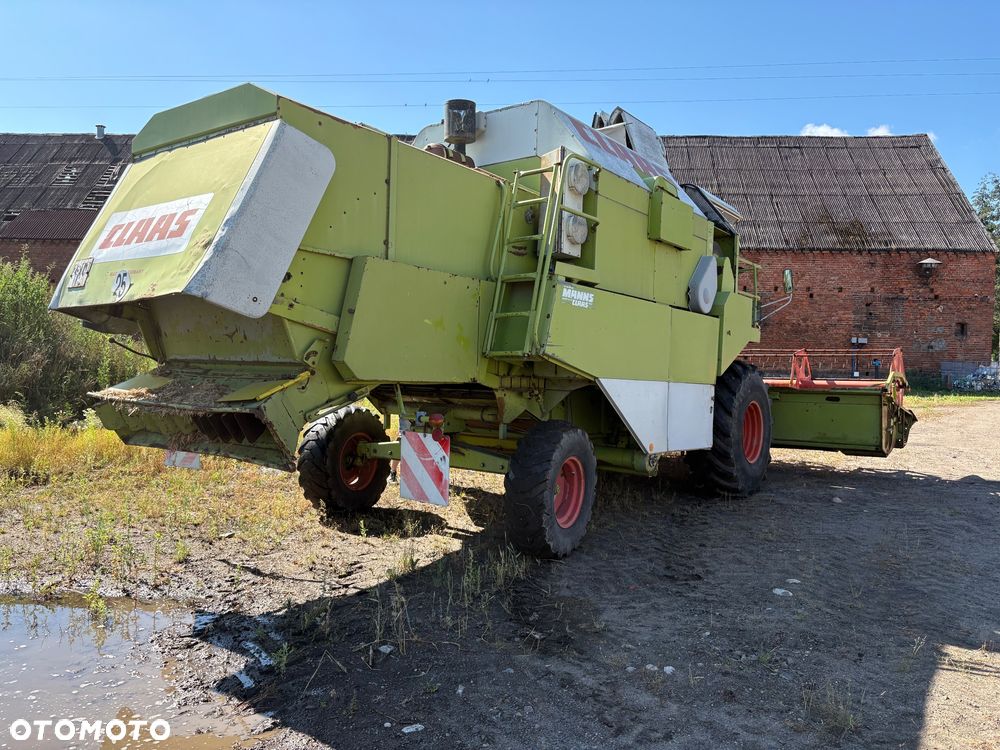 Claas Dominator 106 - 4