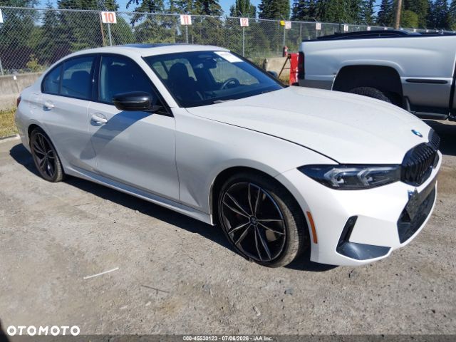 BMW Seria 3 330i xDrive M Sport - 1