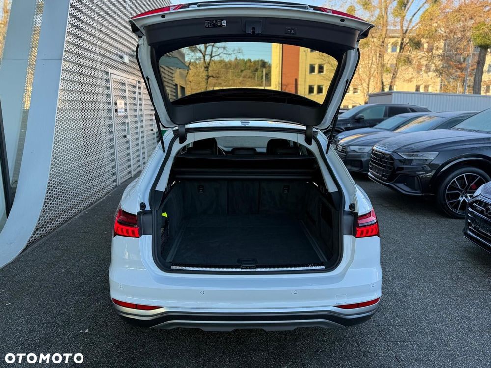 Audi A6 Allroad - 11