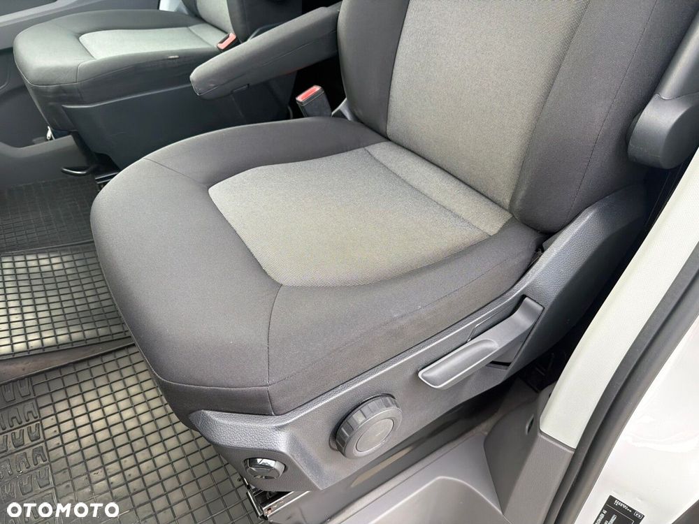 Volkswagen Crafter 3.640 Furgon - 10