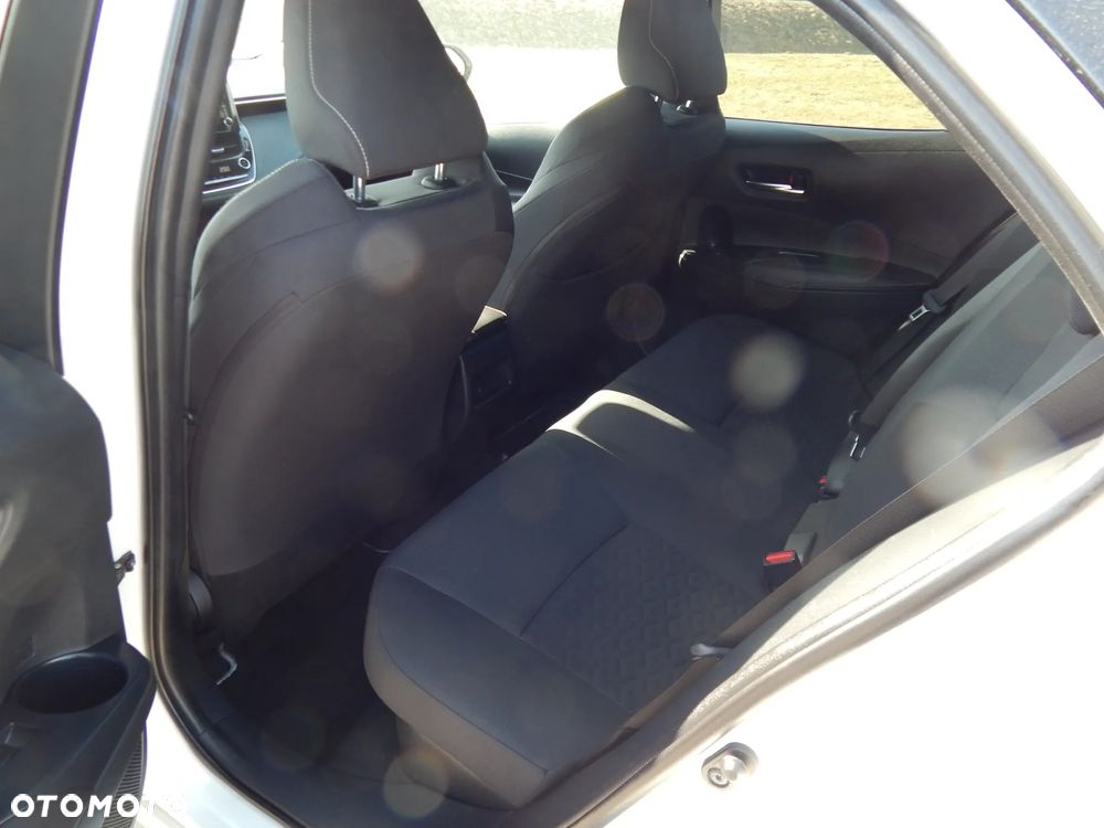 Toyota Corolla 1.8 Hybrid Comfort - 8