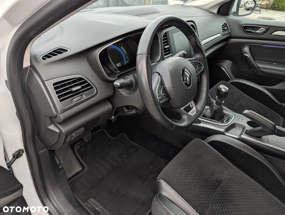 Renault Megane 1.6 SCe Intens - 15