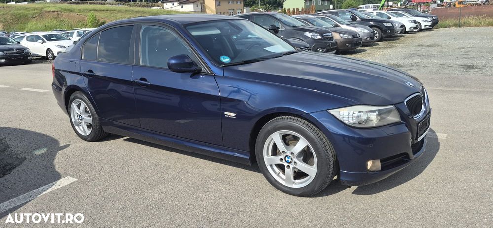 BMW Seria 3 320d DPF Aut. - 2