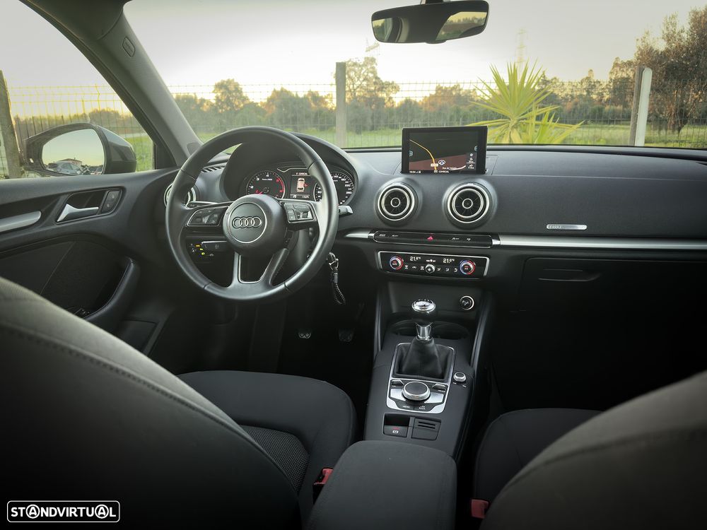 Audi A3 Sportback 1.6 TDI - 3