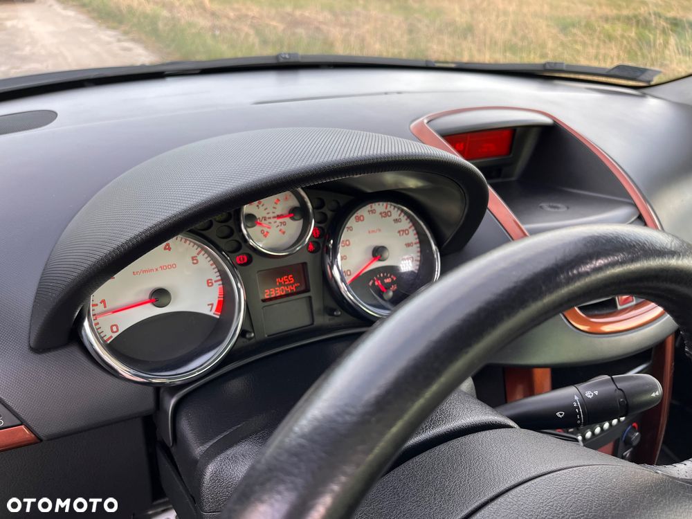 Peugeot 207 CC 1.6 Sport - 7