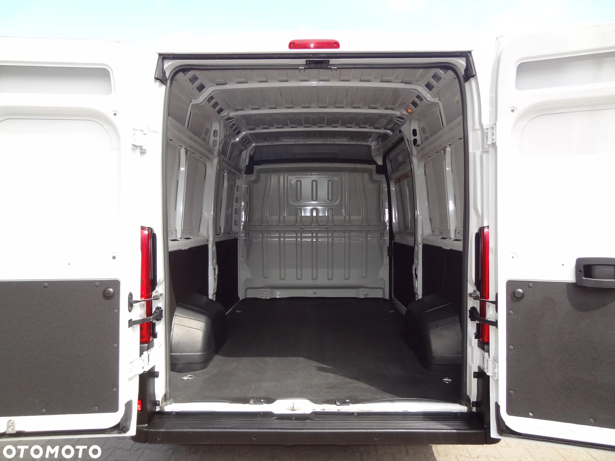 Fiat Ducato 9 L2H2 140KM - 10