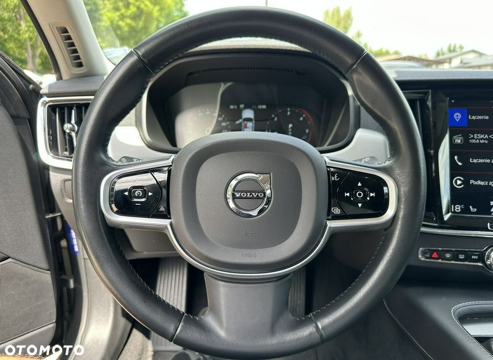 Volvo V90 Cross Country D5 SCR AWD Pro - 24