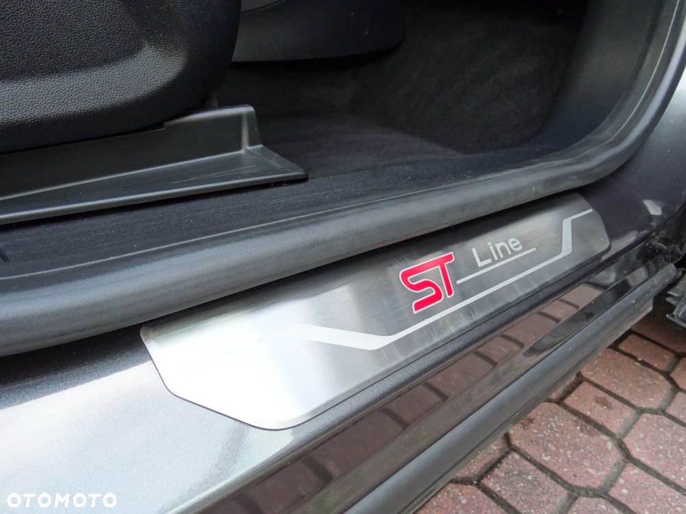 Ford Puma 1.0 EcoBoost Hybrid ST-LINE - 36