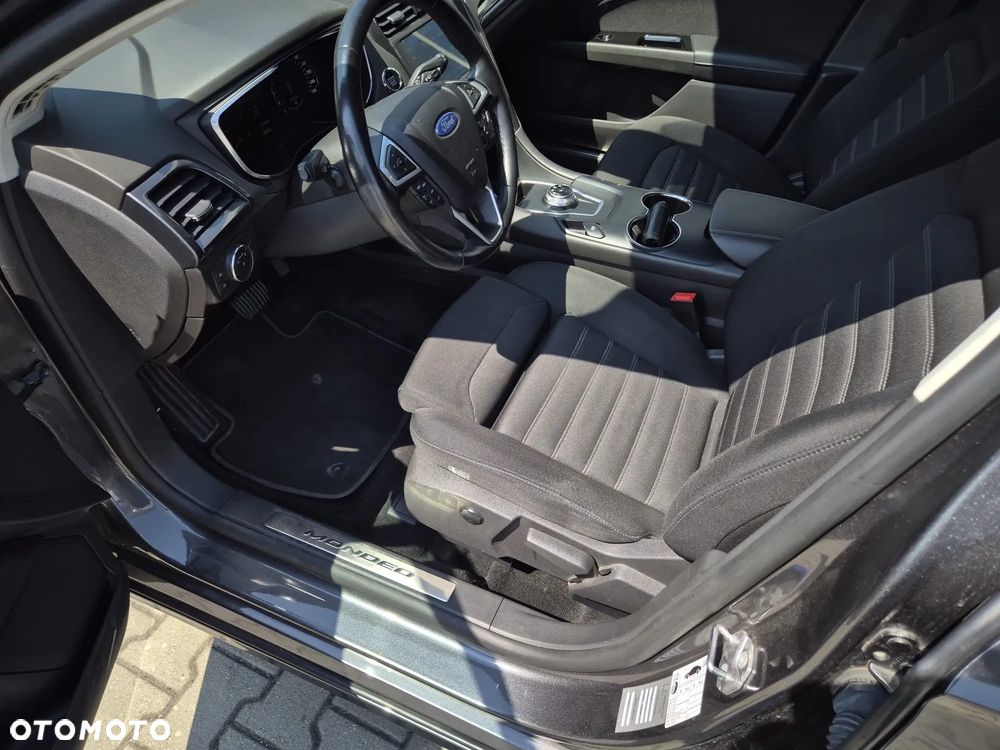 Ford Mondeo 2.0 EcoBlue Titanium - 15