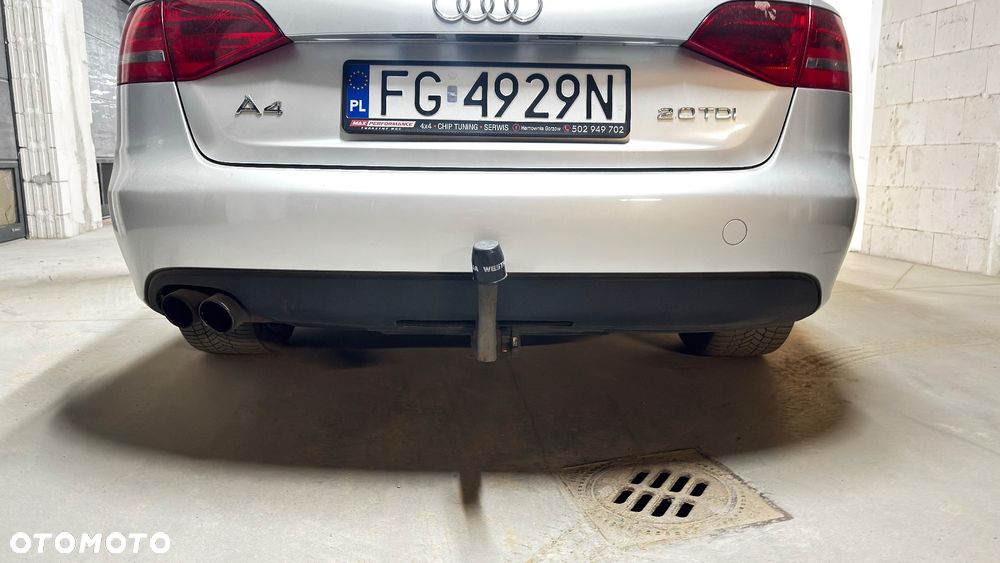 Audi A4 Avant 2.0 TDI - 19