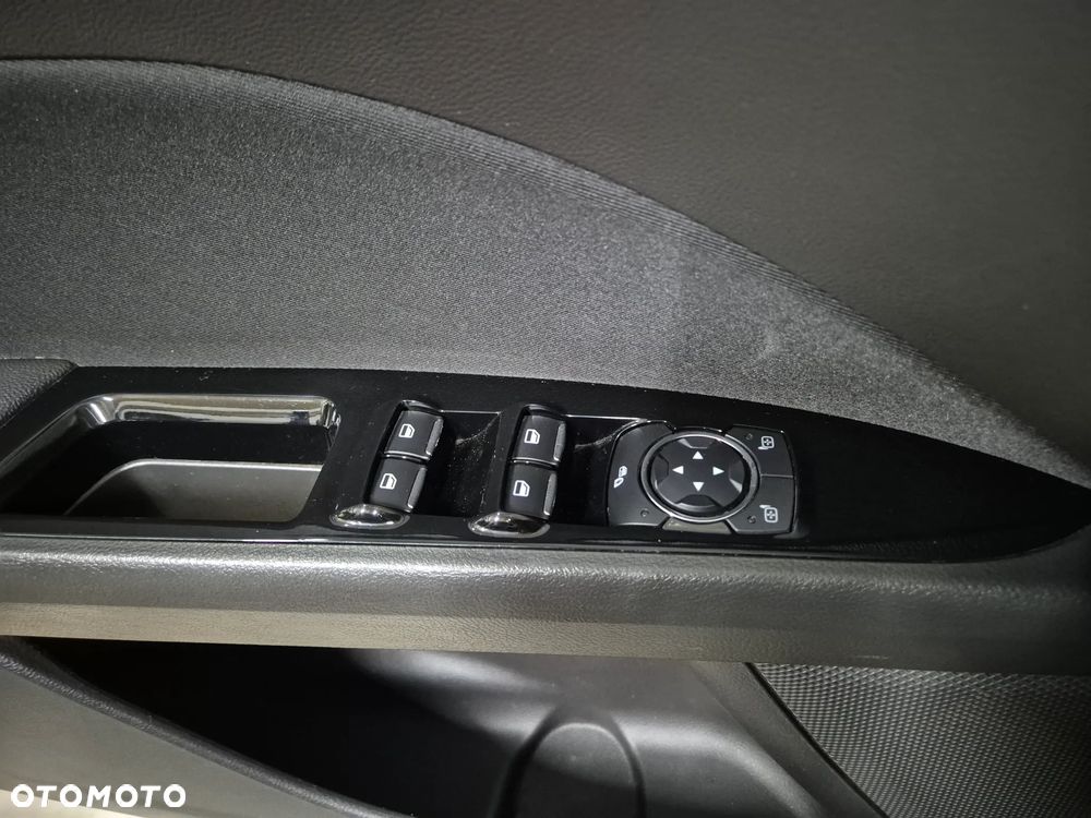 Ford Mondeo 1.5 EcoBoost Trend - 12