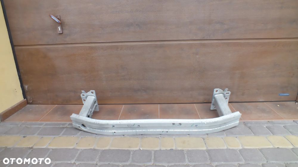 Belka zderzaka przedniego Renault Clio IV - 1