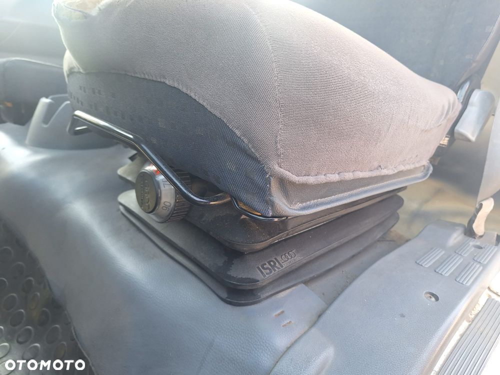 Mitsubishi Canter - 28