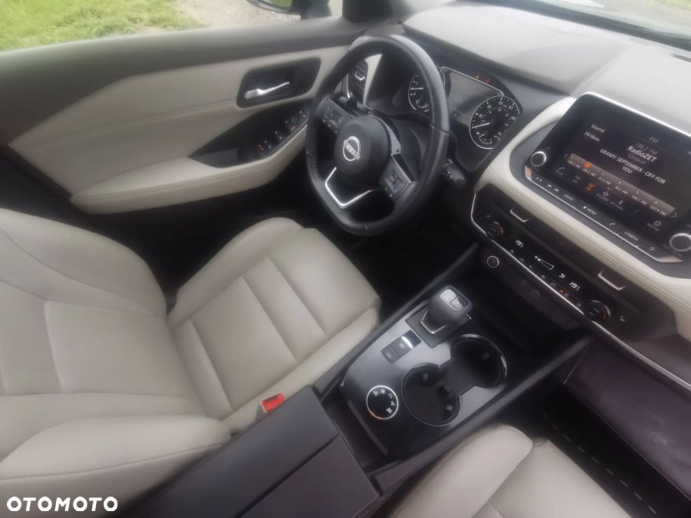 Nissan Rogue - 14