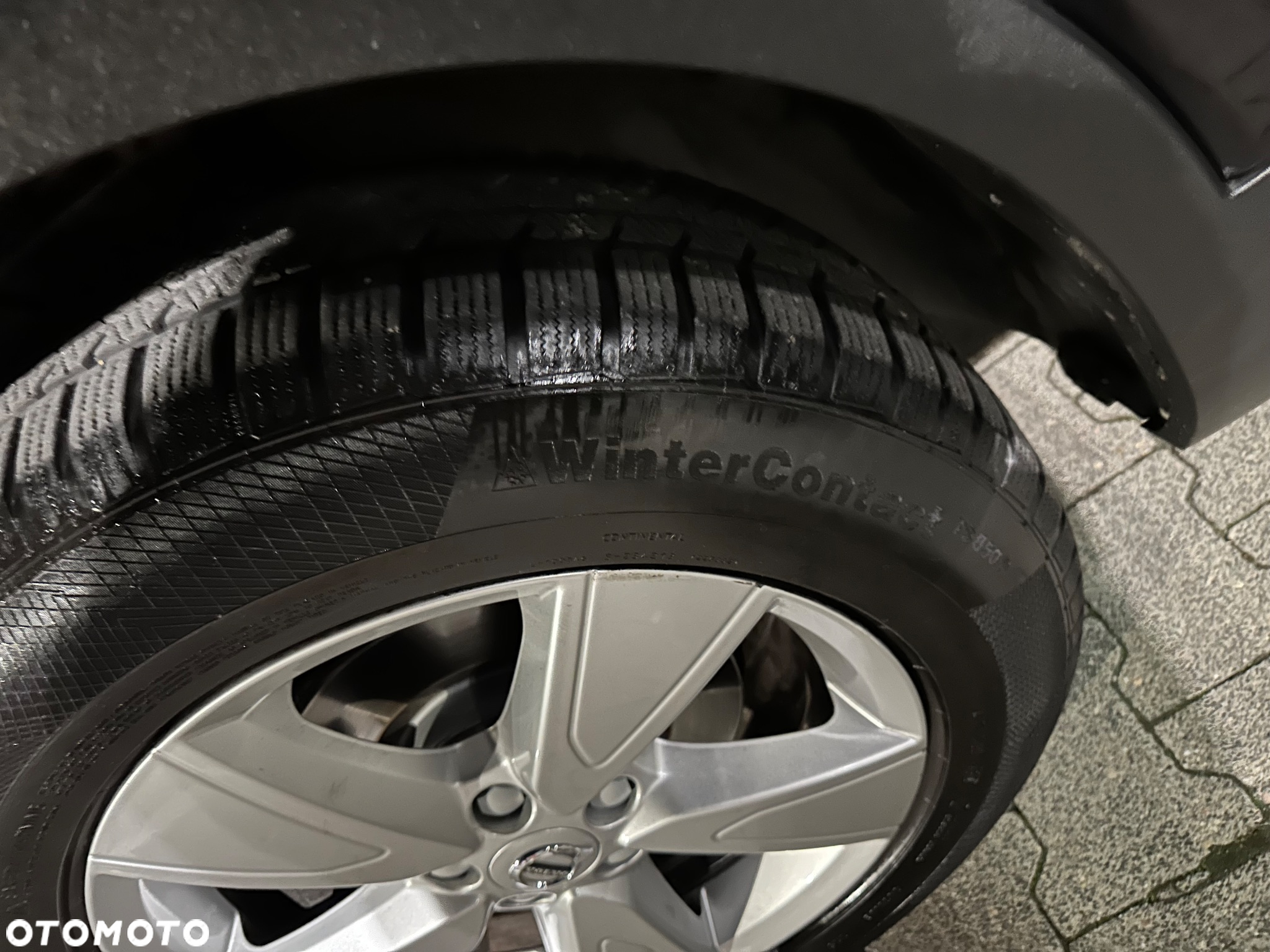 Volvo XC 40 T3 Momentum - 22