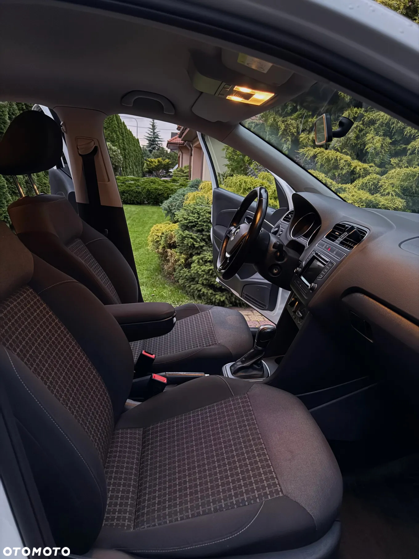 Volkswagen Polo 1.2 TSI BMT Comfortline DSG - 11
