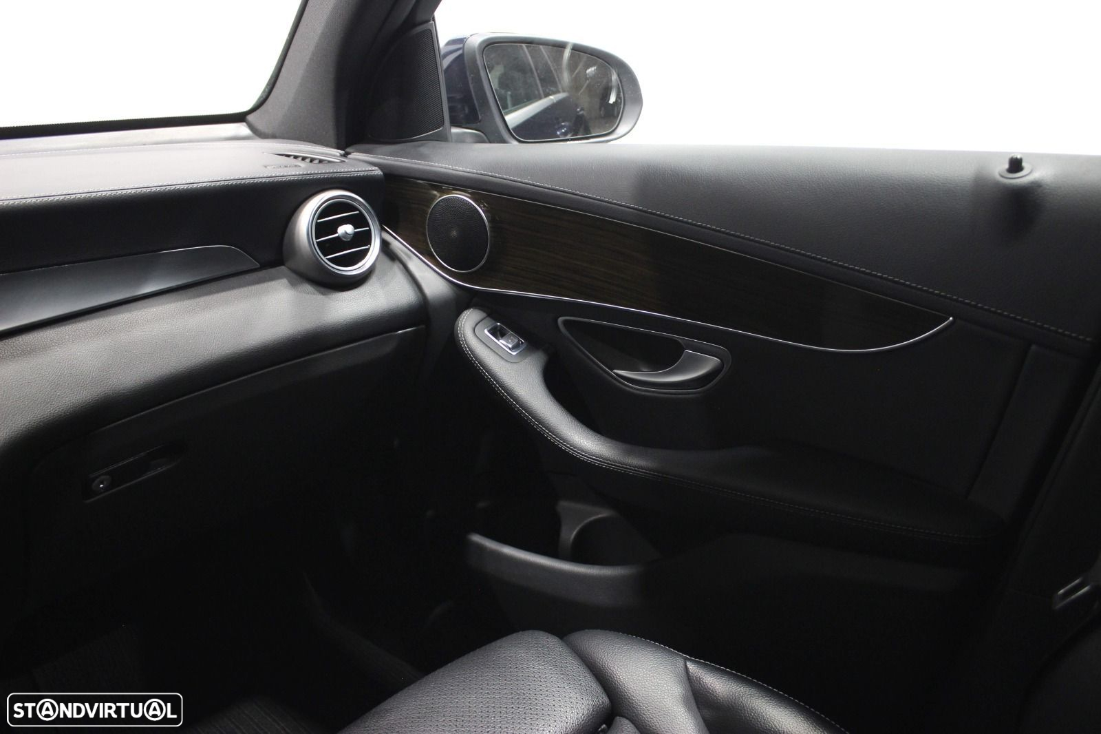 Mercedes-Benz GLC 350 e 4-Matic - 40