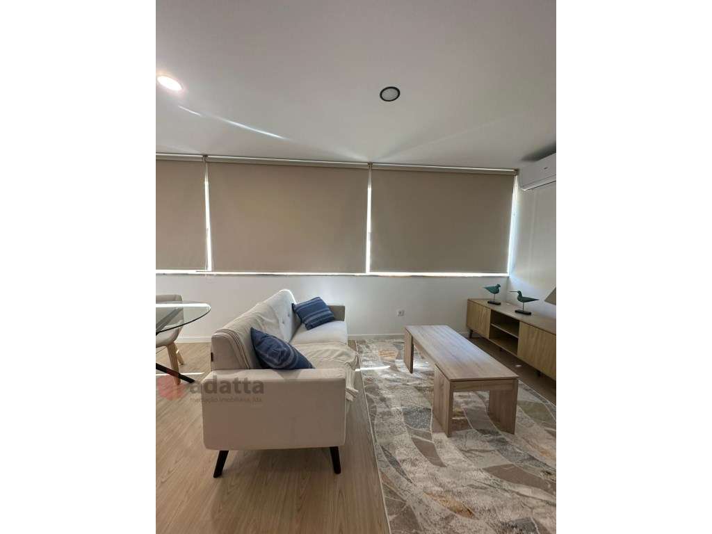 Apartamento T1 Mobilado para Arrendamento - Avenida Fernão de Magal... - Grande imagem: 3/13