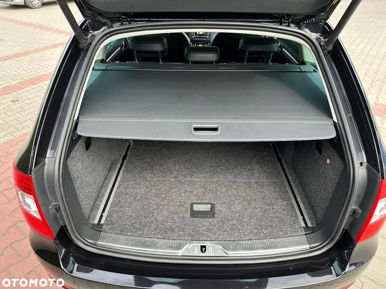 Skoda Superb 2.0 TDI 4x4 Elegance DSG - 25