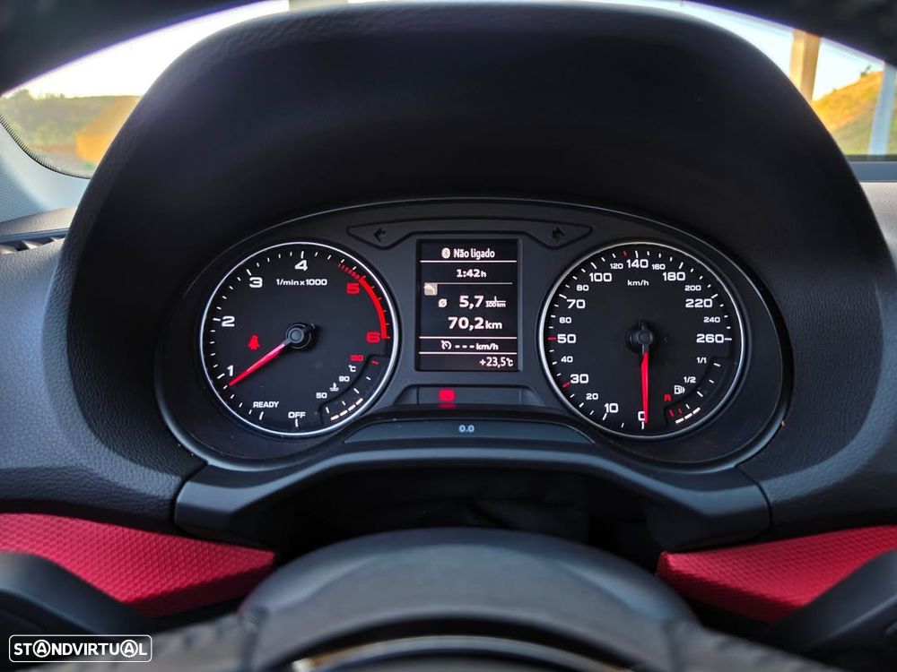 Audi Q2 1.6 TDI Sport - 10