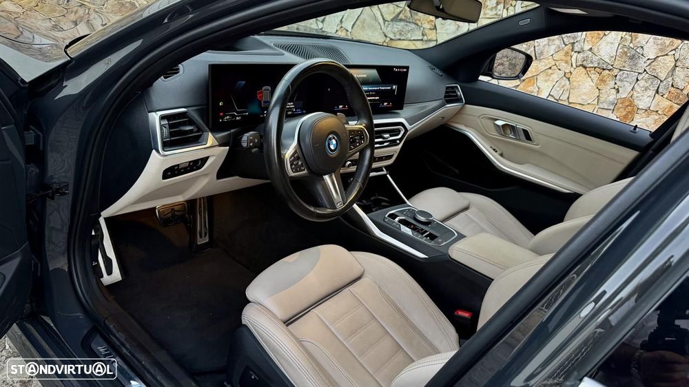 BMW 330 e Pack Desportivo M Auto - 3