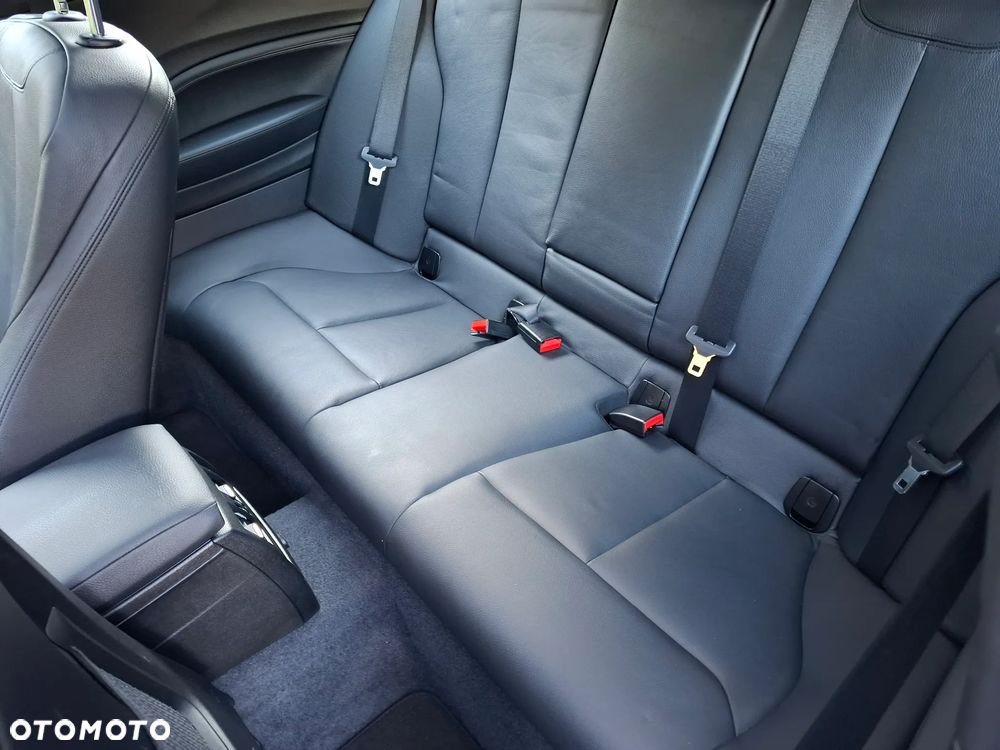 BMW Seria 1 116i Sport Line - 20