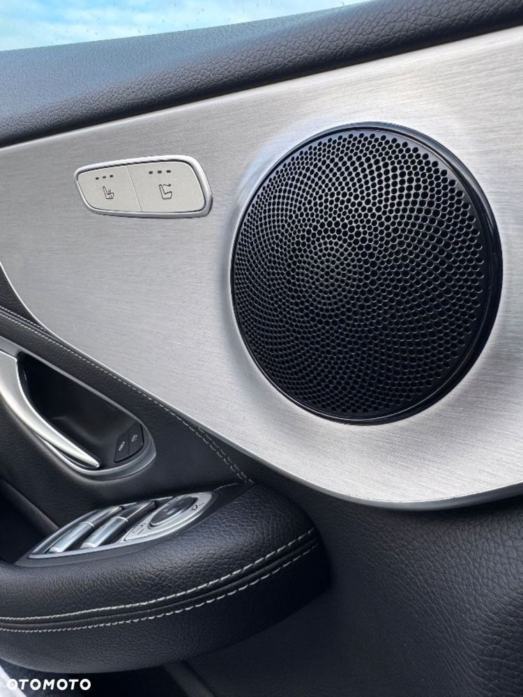 Mercedes-Benz Klasa C - 31