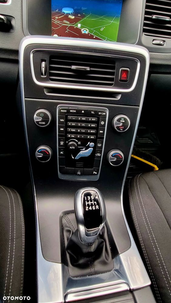 Volvo V60 D2 - 7