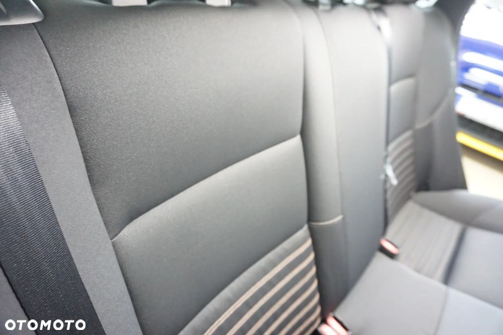 Volvo V50 DPF D2 Momentum - 24