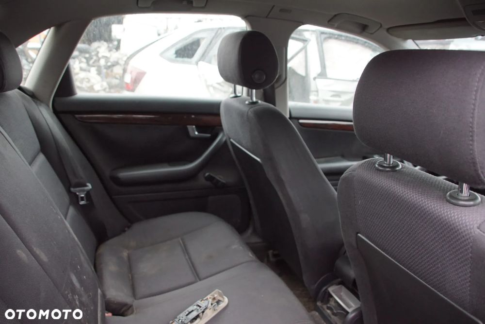 Auto na części - Audi A4 B6 1.9 TDI 131 KM AWX FEC LY7W 2001R Silnik Skrzynia Drzwi Maska Błotnik Klapa Zderzak Lampa Lusterko Klamka Szyba Deska Kokpit Sterownik Moduł Czujnik Licznik Panel Kierownica - 15