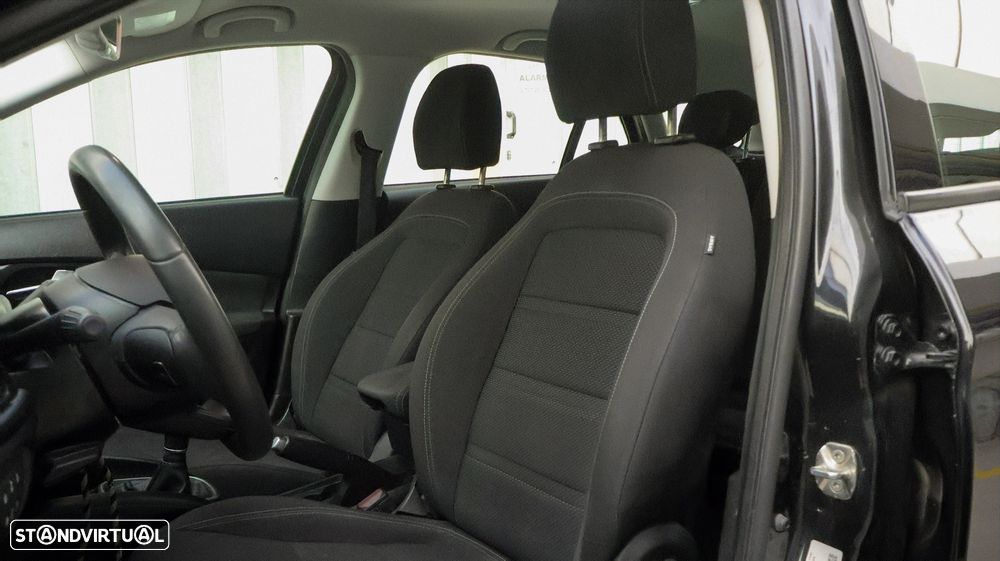 Fiat Tipo Station Wagon 1.3 M-Jet Lounge Tech - 12
