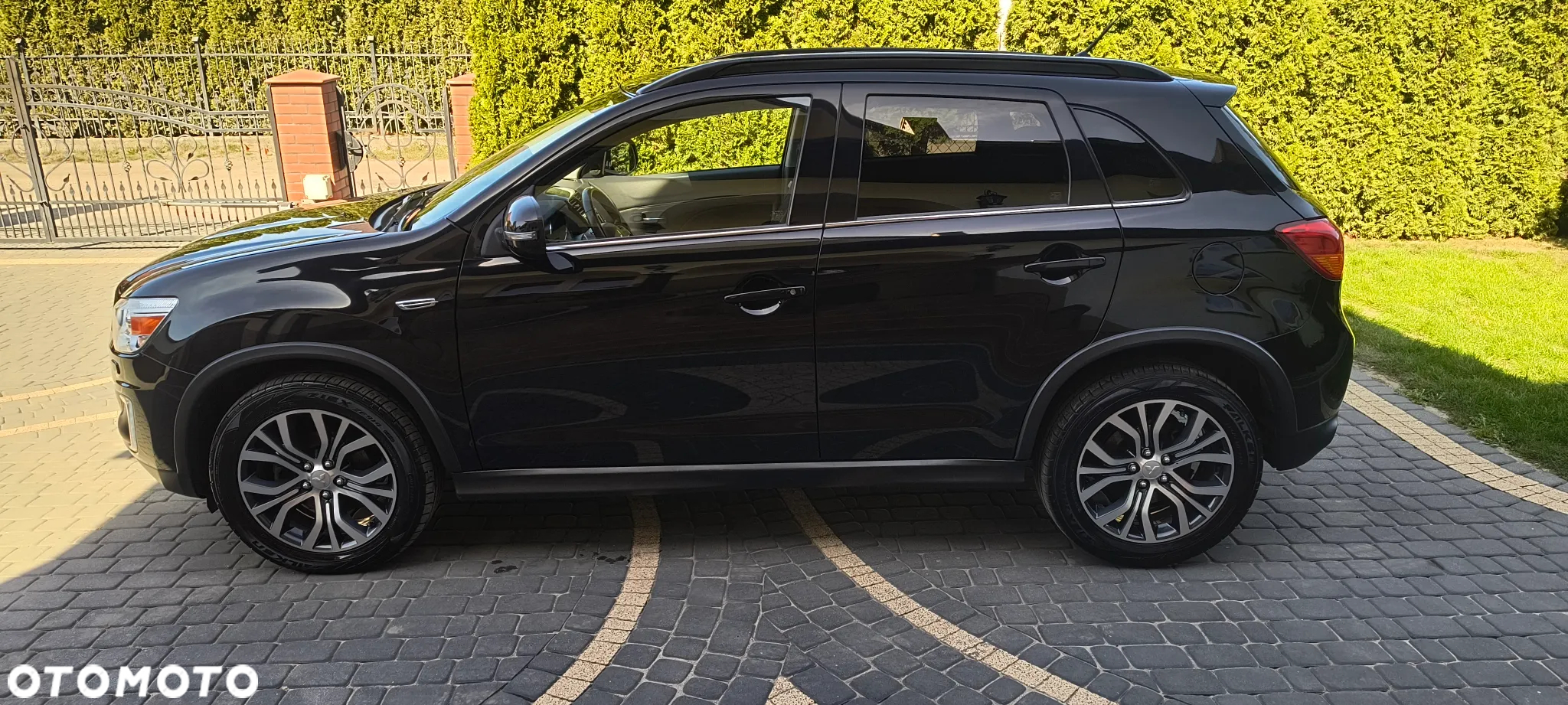 Mitsubishi ASX 2.2 DI-D 4WD Automatik Diamant Edition - 8