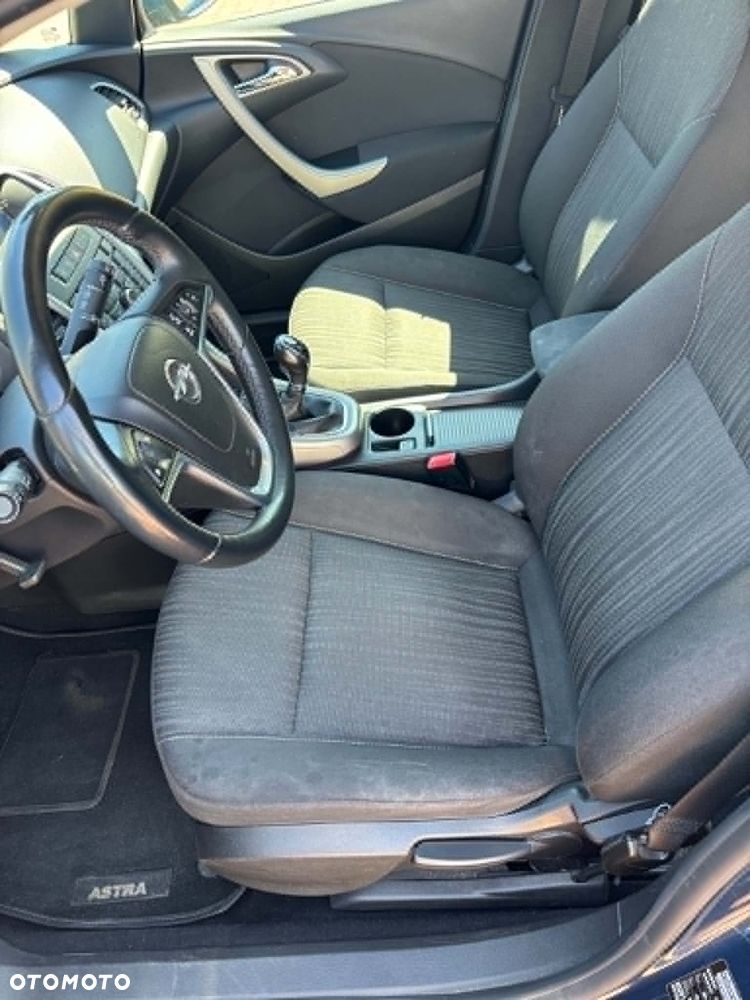 Opel Astra 1.4 T Cosmo - 18