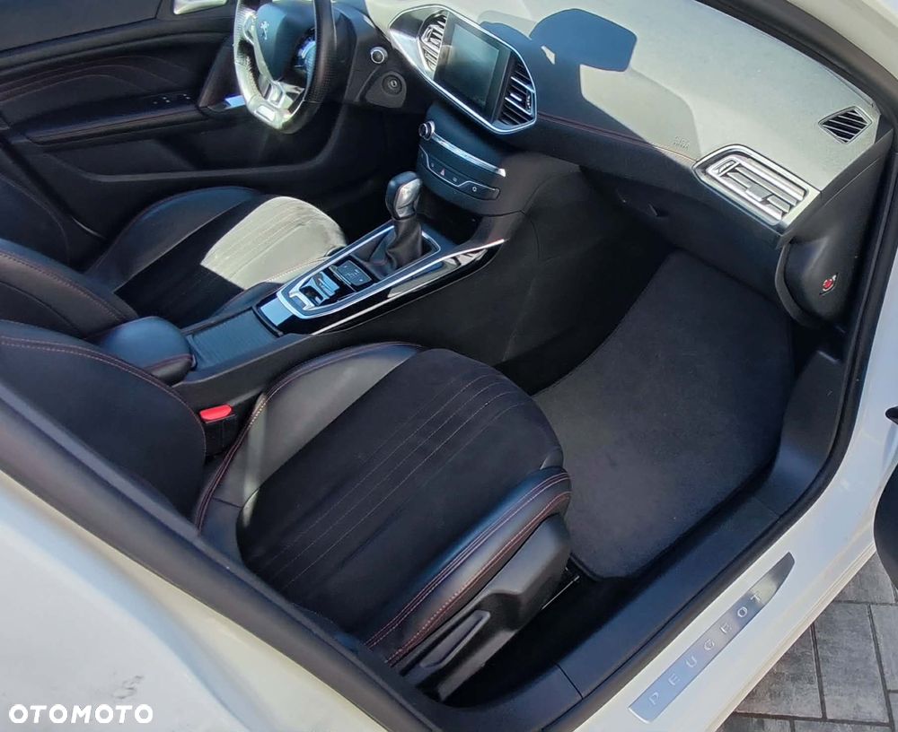 Peugeot 308 BlueHDi 120 EAT6 Stop & Start GT-Line Edition - 8