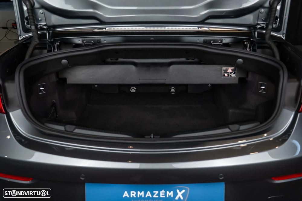 Mercedes-Benz E 300 - 8