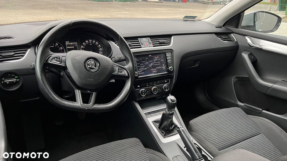 Skoda Octavia 1.4 TSI Elegance - 11