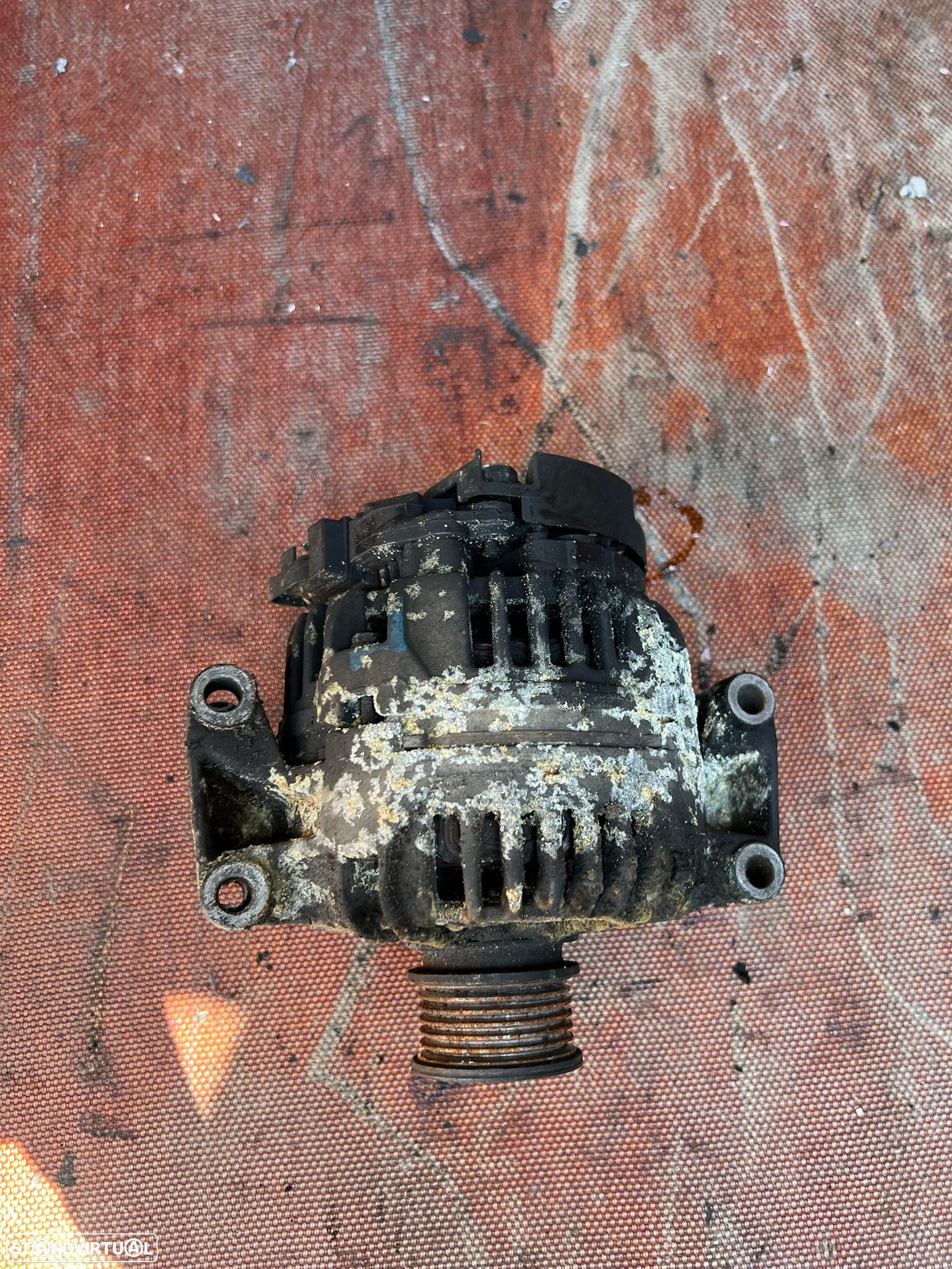 Alternador Mercedes Sprinter 213/ 313/ 413 - 3