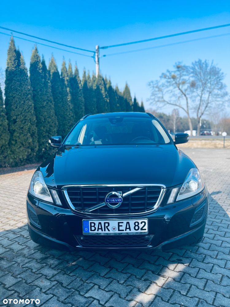 Volvo XC 60 D4 AWD Edition Pro - 4
