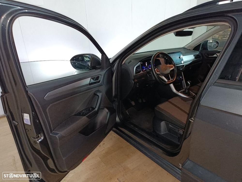 VW T-Roc 1.0 TSI Urban - 11